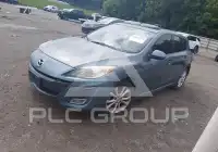 2010 Mazda 3 photo