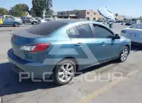 2010 Mazda 3 photo