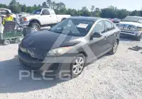 2010 Mazda 3 фото
