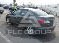 2010 Mazda 3 photo