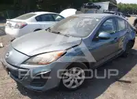 2010 Mazda 3 photo