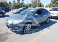 2010 Mazda 3 photo