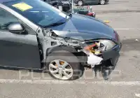 2010 Mazda 3 photo