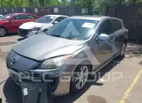 2010 Mazda 3 photo