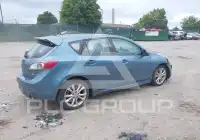 2010 Mazda 3 photo