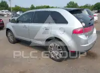 2010 Lincoln MKX photo
