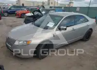 2010 Lincoln MKZ photo