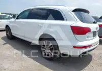 2010 Audi Q7 фото