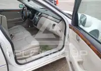 2010 Cadillac DTS photo
