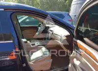 2010 Cadillac SRX фото