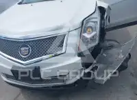 2010 Cadillac SRX photo