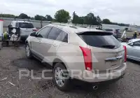 2010 Cadillac SRX photo