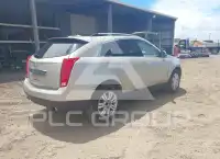 2010 Cadillac SRX photo