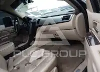 2010 Cadillac ESCALADE photo
