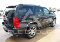 2010 Cadillac ESCALADE photo