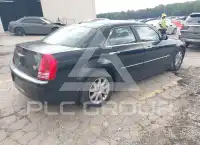 2010 Chrysler 300 photo