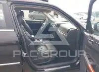 2010 Chrysler 300 photo