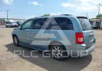2010 Chrysler TOWN & COUNTRY фото