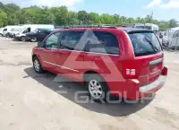 2010 Chrysler TOWN & COUNTRY фото