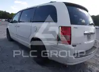 2010 Chrysler TOWN & COUNTRY photo