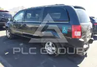 2010 Chrysler TOWN & COUNTRY фото