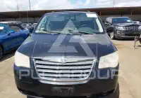 2010 Chrysler TOWN & COUNTRY фото