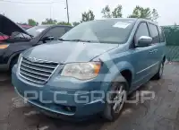 2010 Chrysler TOWN & COUNTRY photo