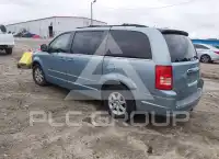 2010 Chrysler TOWN & COUNTRY photo
