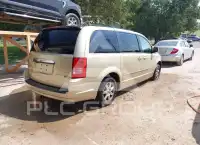 2010 Chrysler TOWN & COUNTRY фото