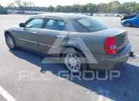 2010 Chrysler 300 фото