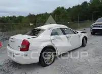 2010 Chrysler 300 фото
