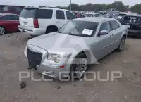 2010 Chrysler 300 photo