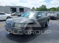 2010 Chrysler 300 photo