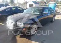 2010 Chrysler 300 photo