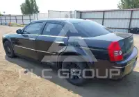 2010 Chrysler 300 photo