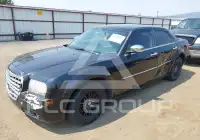 2010 Chrysler 300 photo
