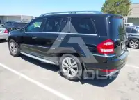 2010 Mercedes Benz GL 450 photo