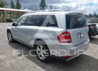 2010 Mercedes Benz GL 450 photo