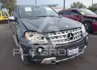 2010 Mercedes Benz ML 550 фото