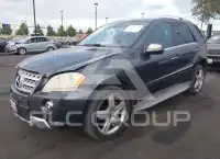 2010 Mercedes Benz ML 550 фото
