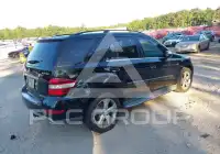 2010 Mercedes Benz Ml 350 photo