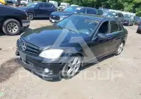 2010 Mercedes Benz C 300 фото