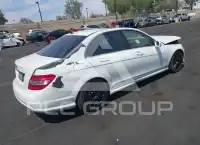 2010 Mercedes Benz C 300 фото