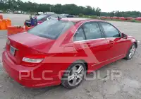 2010 Mercedes Benz C 300 фото