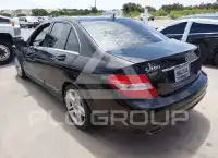 2010 Mercedes Benz C 300 фото