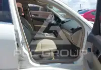 2010 Mercedes Benz C 300 фото