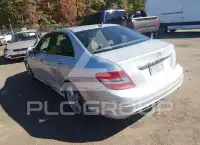 2010 Mercedes Benz C 300 фото