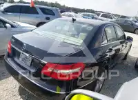 2010 Mercedes Benz E 350 photo