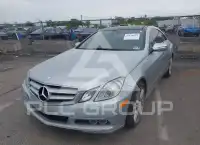 2010 Mercedes Benz E 350 photo