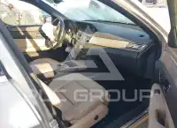 2010 Mercedes Benz E 350 фото
